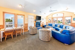 TV, fireplace - Free pool heat, hot tub, elevator, chefs kitchen, gated community with tennis, lap pools, ocean f... (Corolla)