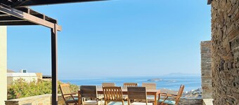 Peaceful Vacation Villa in Andros with incredible sea view