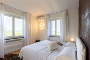 6 makuuhuonetta, silitysrauta/-lauta, vauvan matkasänky, ilmainen Wi-Fi