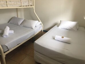 3 bedrooms, free WiFi, bed sheets