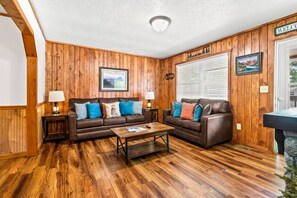 TV, fireplace, table football - Hickory Manor Hideaway: Walk to Dollywood*5 Min to PF* Hot Tub+Game Room (Sevierville)