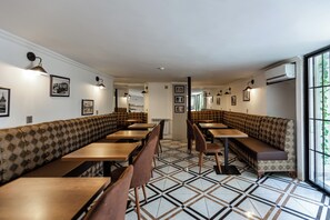 Restaurant - Moss Art Hotel (Baku)