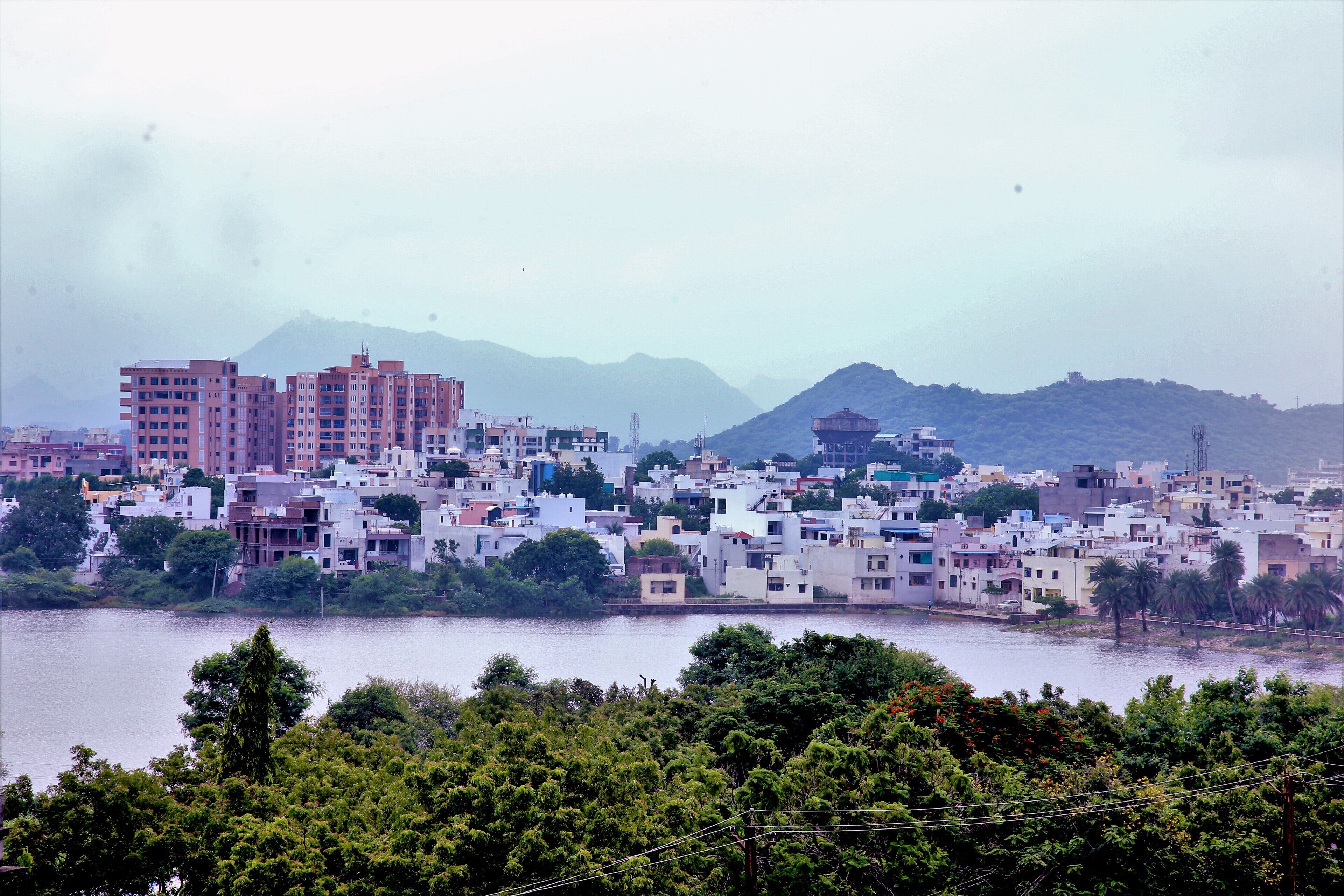 Photo - Lake View Hotel