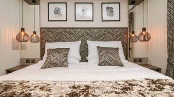 2 bedrooms, individually decorated, individually furnished, free WiFi