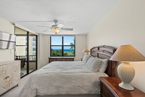 2 bedrooms, iron/ironing board, free WiFi, bed sheets - Everything is New! Immaculate Beach Front Condo with Stunning Views at Island Reef, 304A (Siesta Key)