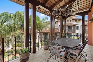 Outdoor dining - Private Colonial Villa | Plunge Pool & Trails (Playa Potrero)