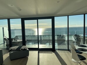 Interior - Stunning seafront Penthouse with panoramic south facing views over the Estuary (Southend-on-Sea)