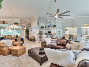 Smart-TV, Stereoanlage, Drucker