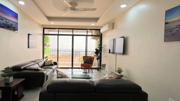 Apartment | Living area