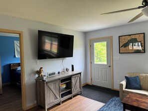 Smart-TV, DVD-Player, Videothek, Drucker