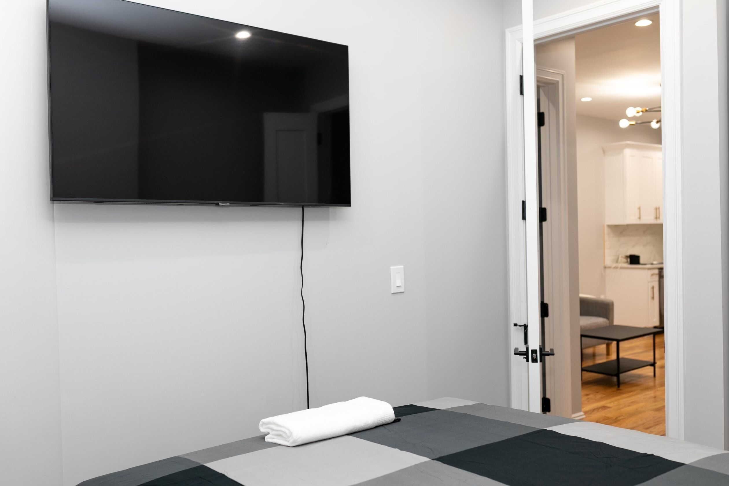 1 bedroom, in-room safe, iron/ironing board, free WiFi