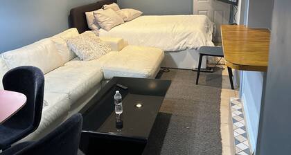 La Studio Brooklyn NY