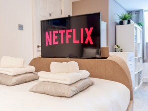 1 soverom, strykejern/-brett, wi-fi (inkludert) og sengetøy