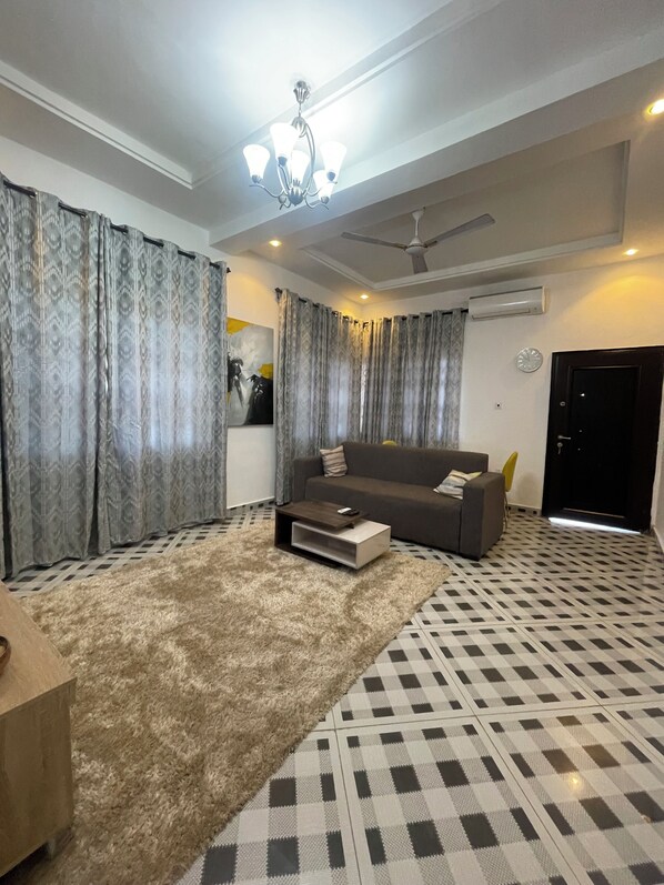 Apartment | Living area - One bedroom apartment East legon (Accra)