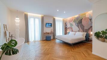 Chambre Deluxe, 1 trĂšs grand lit, balcon, vue jardin