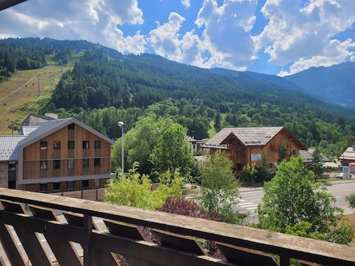 T2 en duplex + coin montagne au pied des pistes 6 personnes