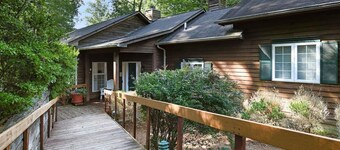 Sapphire Valley Cabin - Many Resort Amenities!