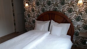 7 chambres, fer et planche à repasser, lit parapluie, Wi-Fi gratuit