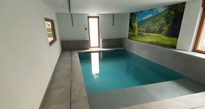 Ferienhaus mit Grossem Garten und Privatem Pool, im Naturpark Our