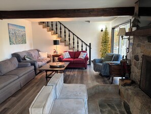 Smart TV, fireplace, video games