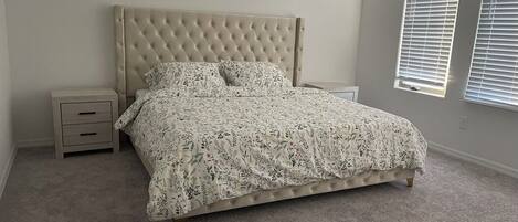 4 camere, Wi-Fi, lenzuola