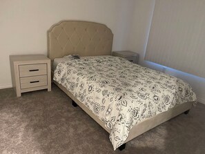 4 bedrooms, WiFi, bed sheets