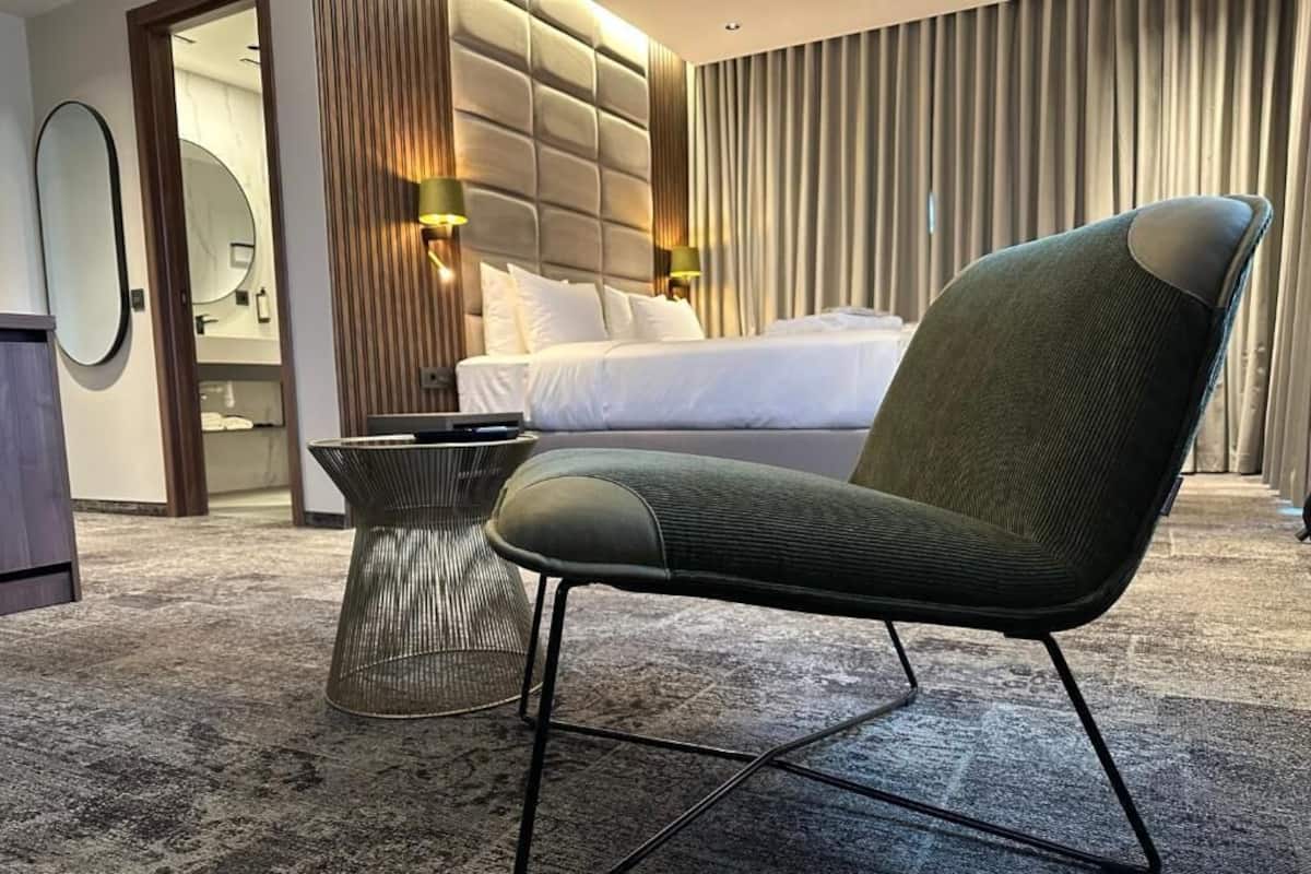 Chambre Exécutive Double ou avec lits jumeaux | 2 chambres, draps italiens Frette, literie de qualité supérieure