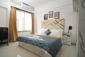 Egyptian cotton sheets, premium bedding, desk, iron/ironing board