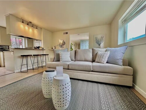 Surf Shack 2.0 - 5 min to Beach