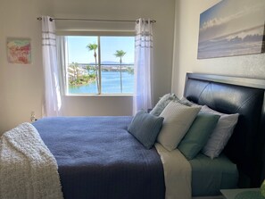 1 chambre, fer et planche à repasser, Wi-Fi gratuit, draps fournis