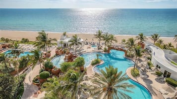 Piscine extérieure, piscine chauffée