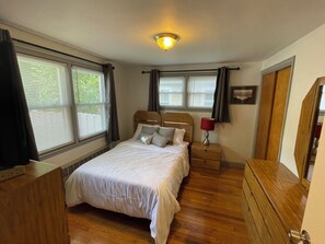 2 dormitorios, tabla de planchar con plancha, wifi y ropa de cama
