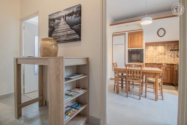 Dining - LA RENCONTRE - CRUET (CRUET)