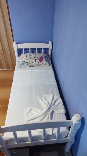 Family Room | 1 bedroom, individually furnished, free WiFi