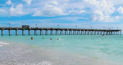 Modern, Fully Renovated Home only 7 minutes from the Beach