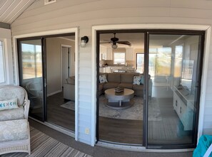 Interior - Pearl of the Sea - Waterfront Both Sides of Home .... BRING YOUR BOAT! (Holden Beach)