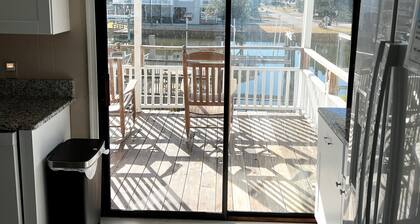 Pearl of the Sea - Waterfront Both Sides of Home .... BRING YOUR BOAT!