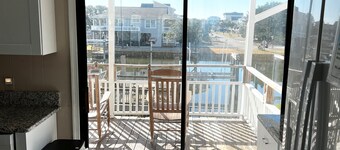 Pearl of the Sea - Waterfront Both Sides of Home .... BRING YOUR BOAT!