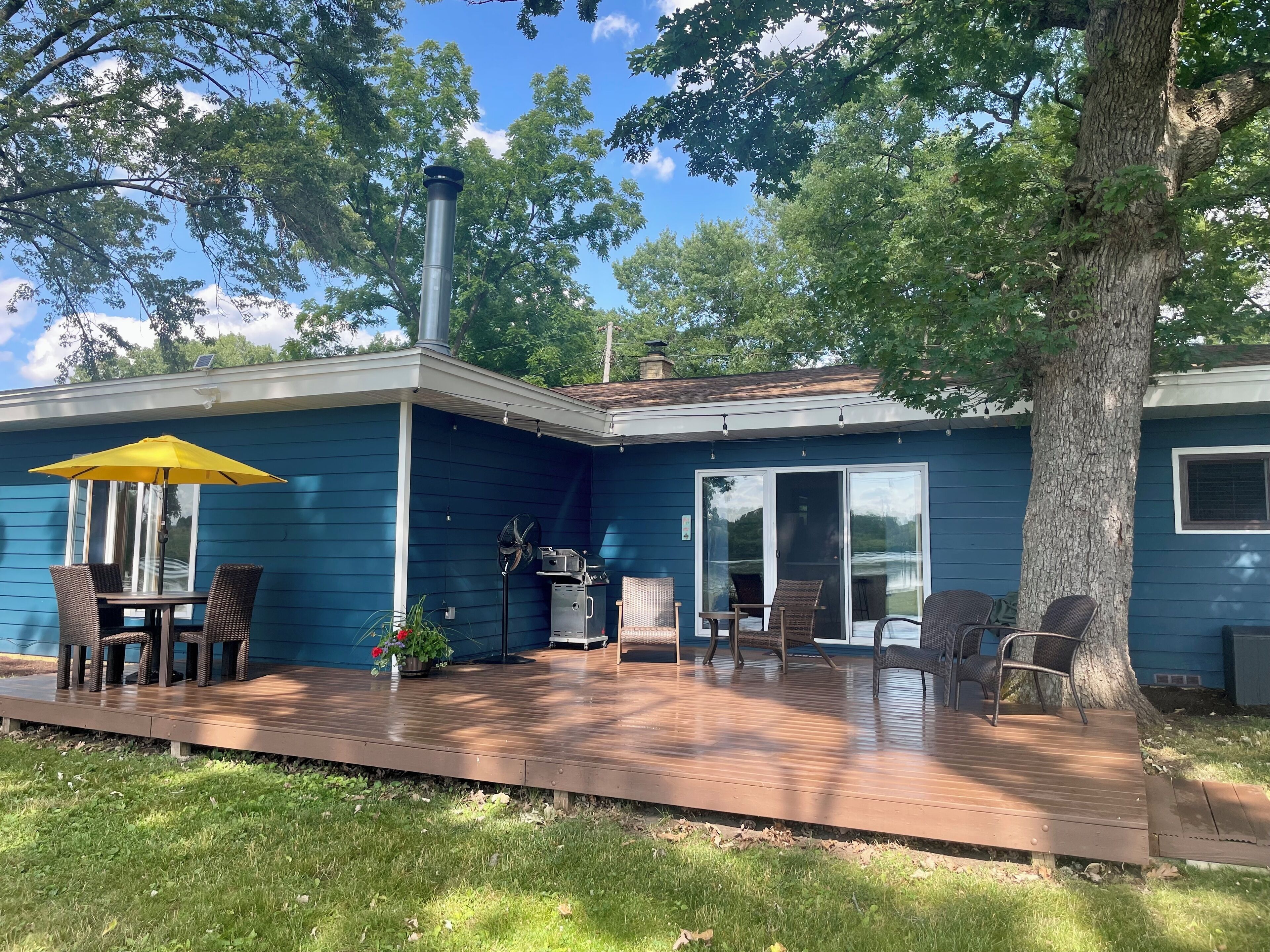 The River House on the bay! 