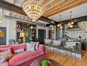 スマートテレビ、暖炉