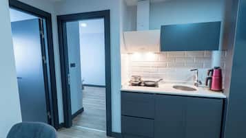 Bloc d'apartaments | Cuina privada | Frigorífic, microones i graella