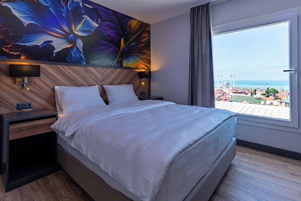 Studio Suite | Egyptian cotton sheets, premium bedding, in-room safe, desk - Yusufhan  Suites (Trabzon)