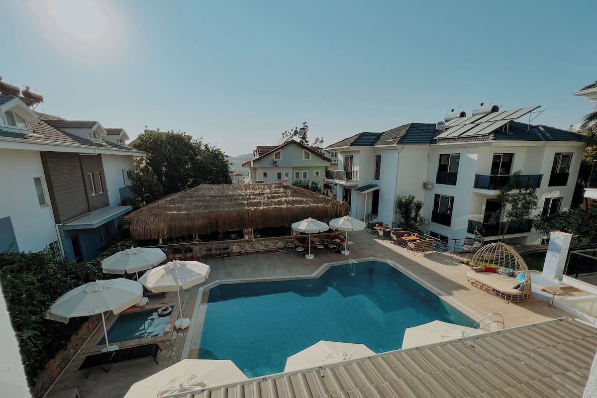 Villa Luxe | Coin séjour | Télévision à écran plat