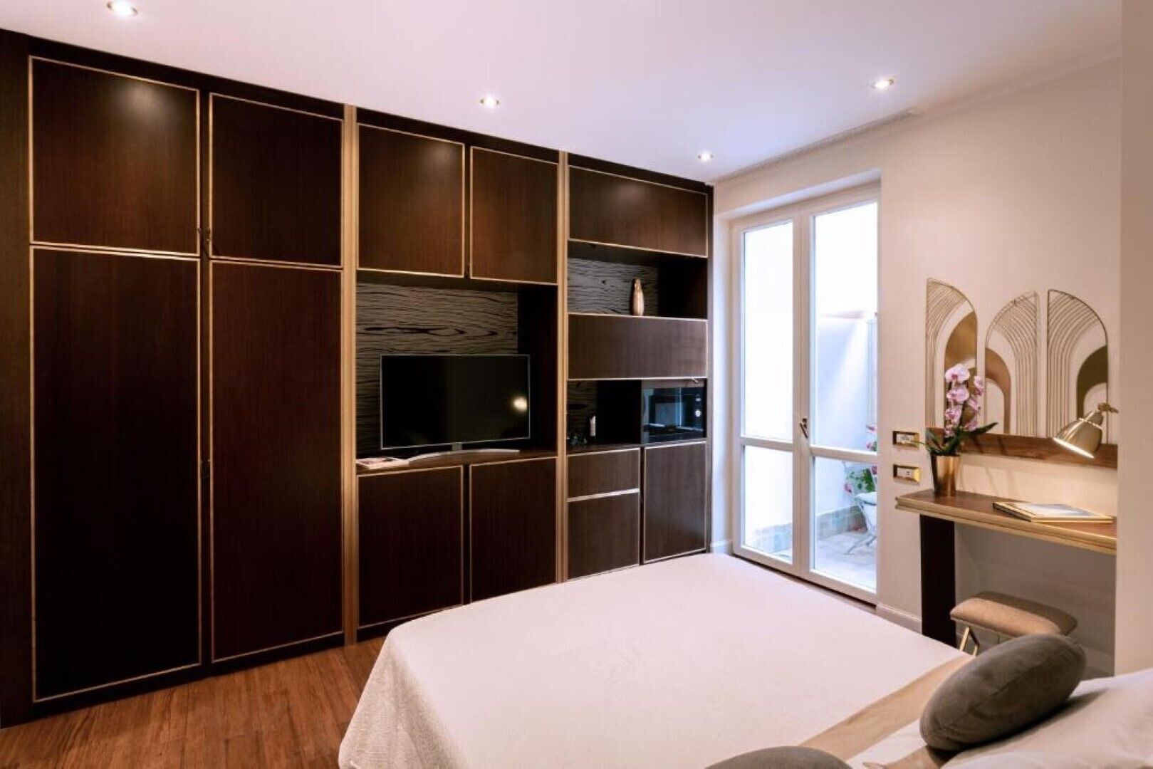 1 bedroom, desk, iron/ironing board, travel crib