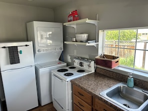 Fridge, microwave, stovetop, coffee/tea maker