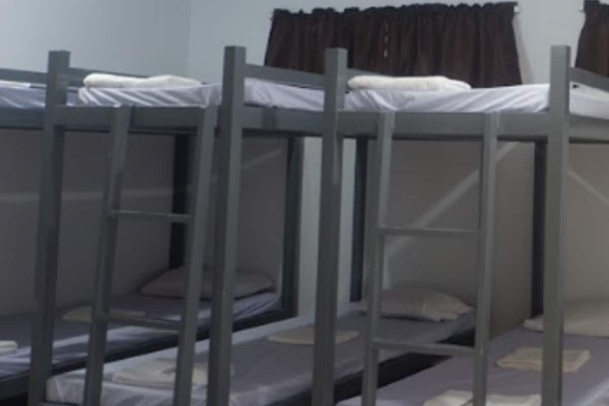 Suite estudio familiar | 1 dormitorio, escritorio, ropa de cama