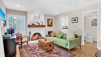Smart TV, fireplace, printers