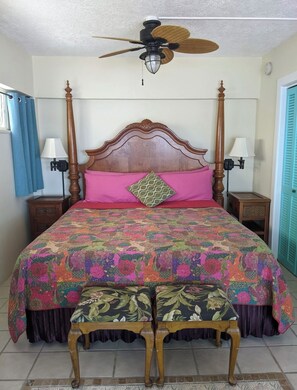 1 bedroom, in-room safe, WiFi, bed sheets