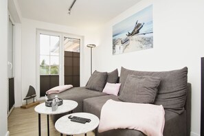 Fernseher, Stereoanlage