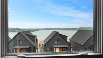 House, Multiple Bedrooms | Exterior